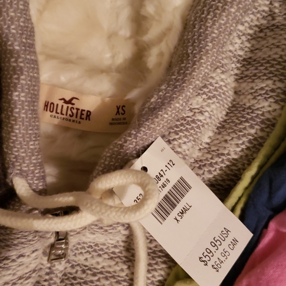 *** SOLD**XS Bundle deal!! 20 pieces of clothing!! - Picture 9 of 15